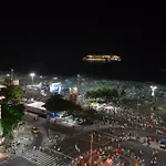 Studio moderno e de luxo com vista mar para 4 pessoas em Copa!
